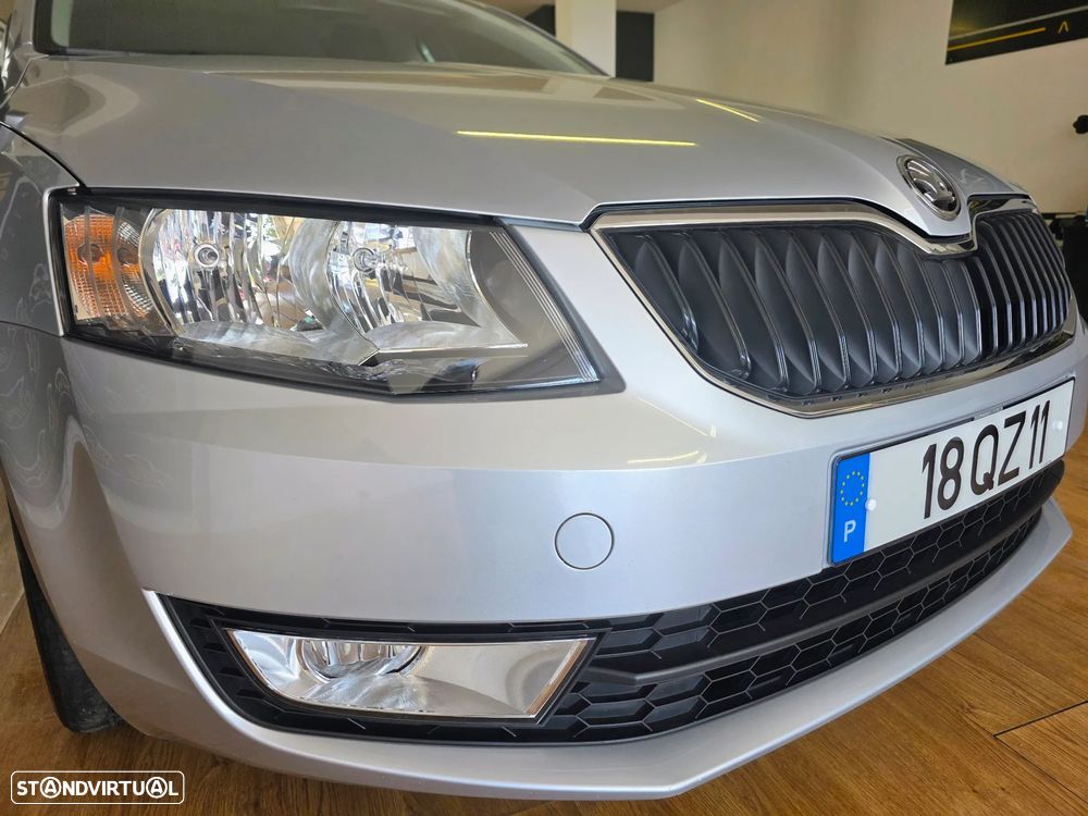 Skoda Octavia Break 1.6 TDi Style - 17