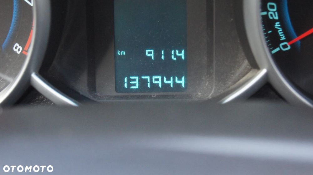 Chevrolet Cruze 1.6 LT - 18