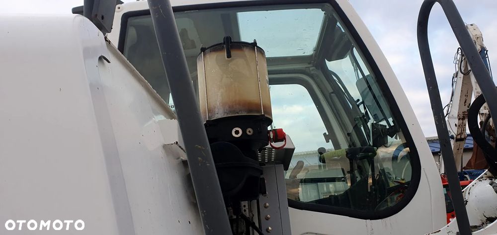 Liebherr A 309 - 8
