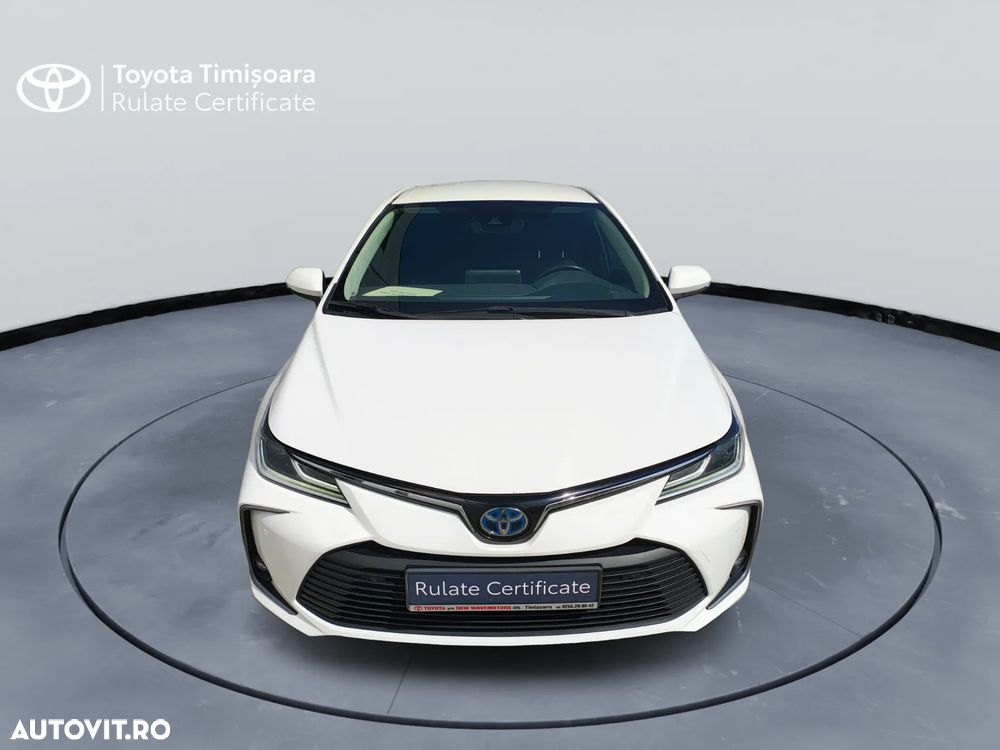 TOYOTA Corolla 2022 — imagine 2