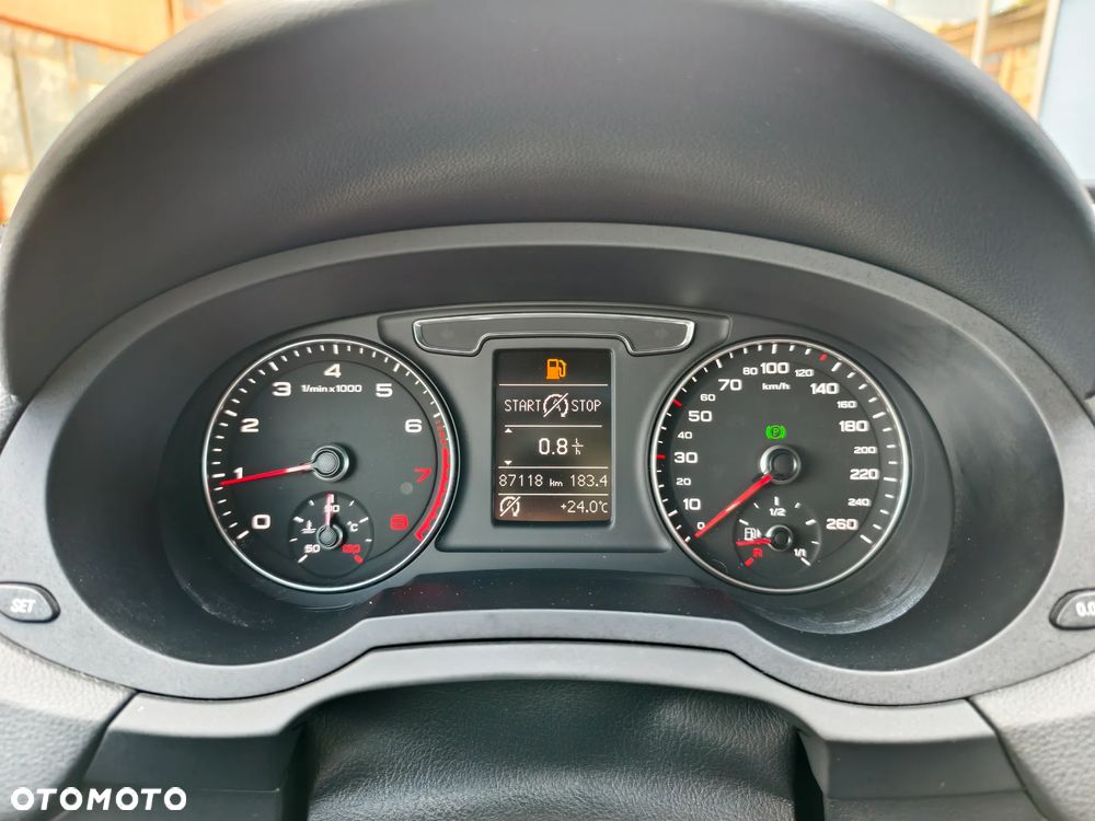 Audi Q3 1.4 TFSI Edycja Specjalna - 26