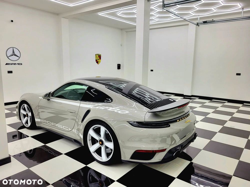 Porsche 911 Turbo 50 Years - 5