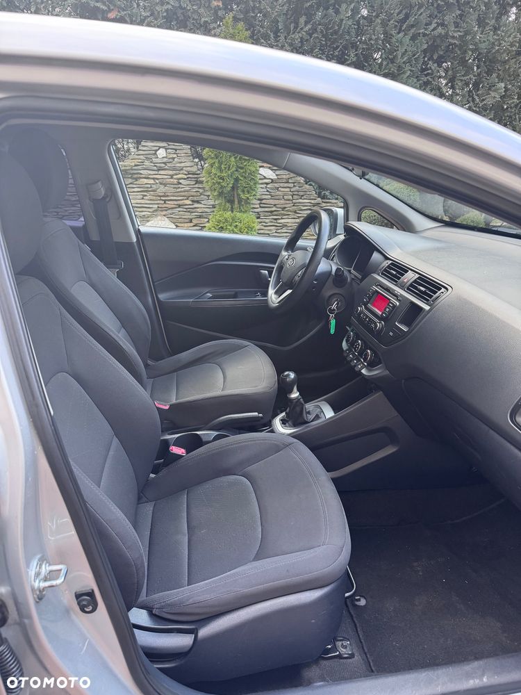 Kia Rio 1.2 M (klm) - 10