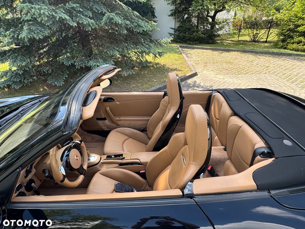 Porsche 911 Carrera S PDK - 39