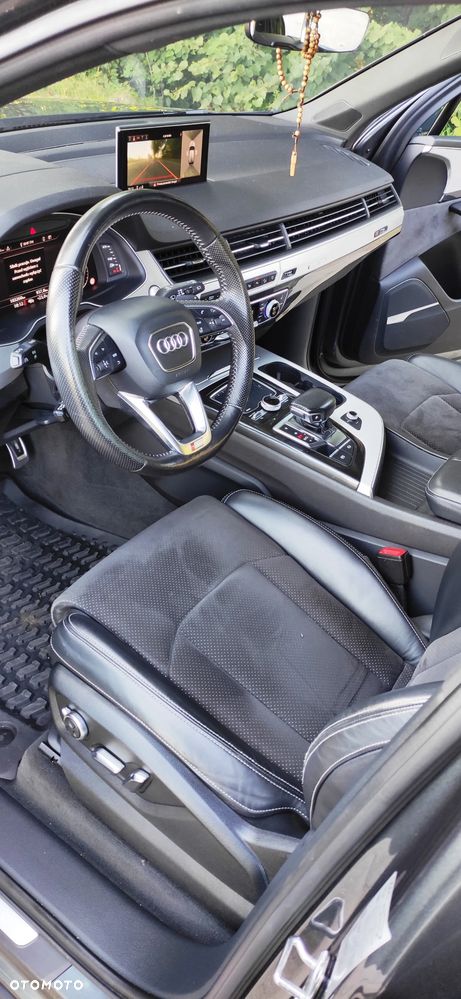 Audi Q7 - 13