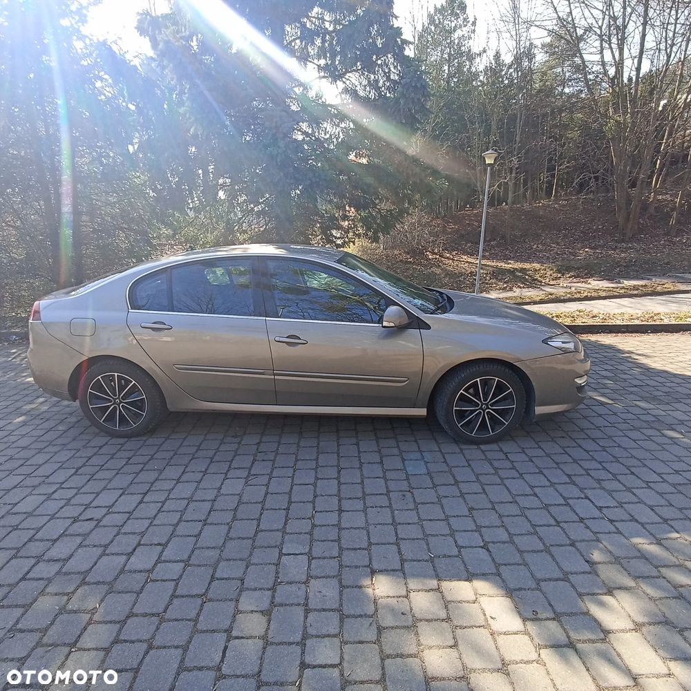 Renault Laguna 2.0 dCi Black Edition - 1