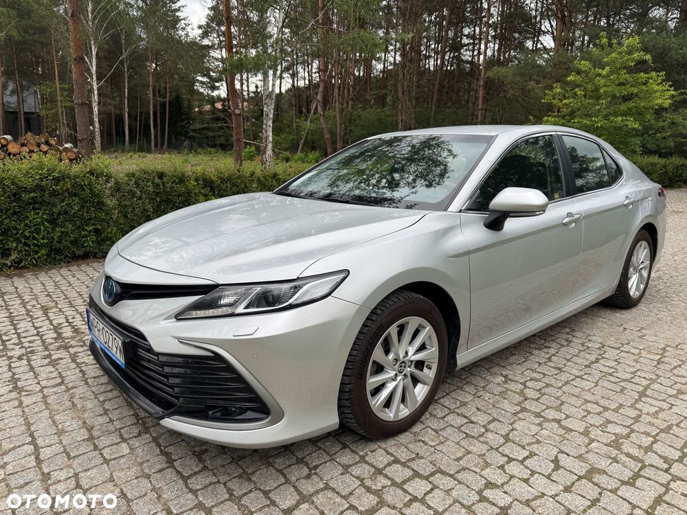 Toyota Camry 2.5 Hybrid Comfort CVT - 1