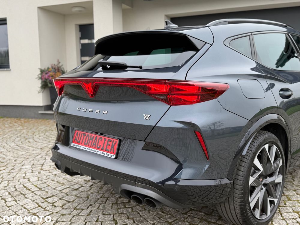 Cupra Formentor 2.0 TSI 4Drive DSG VZ Black Edition - 8