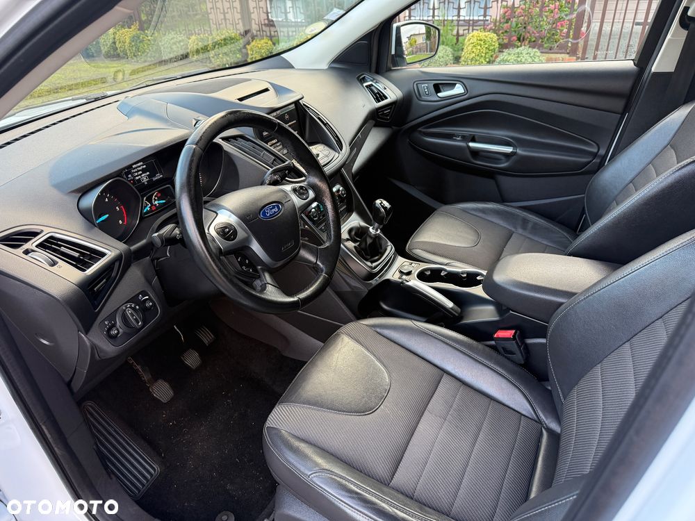 Ford Kuga 2.0 TDCi FWD Titanium - 18