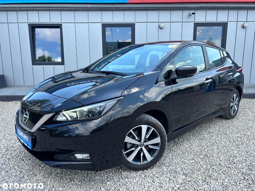 Nissan Leaf 40kWh Acenta (6.6 kW) - 1