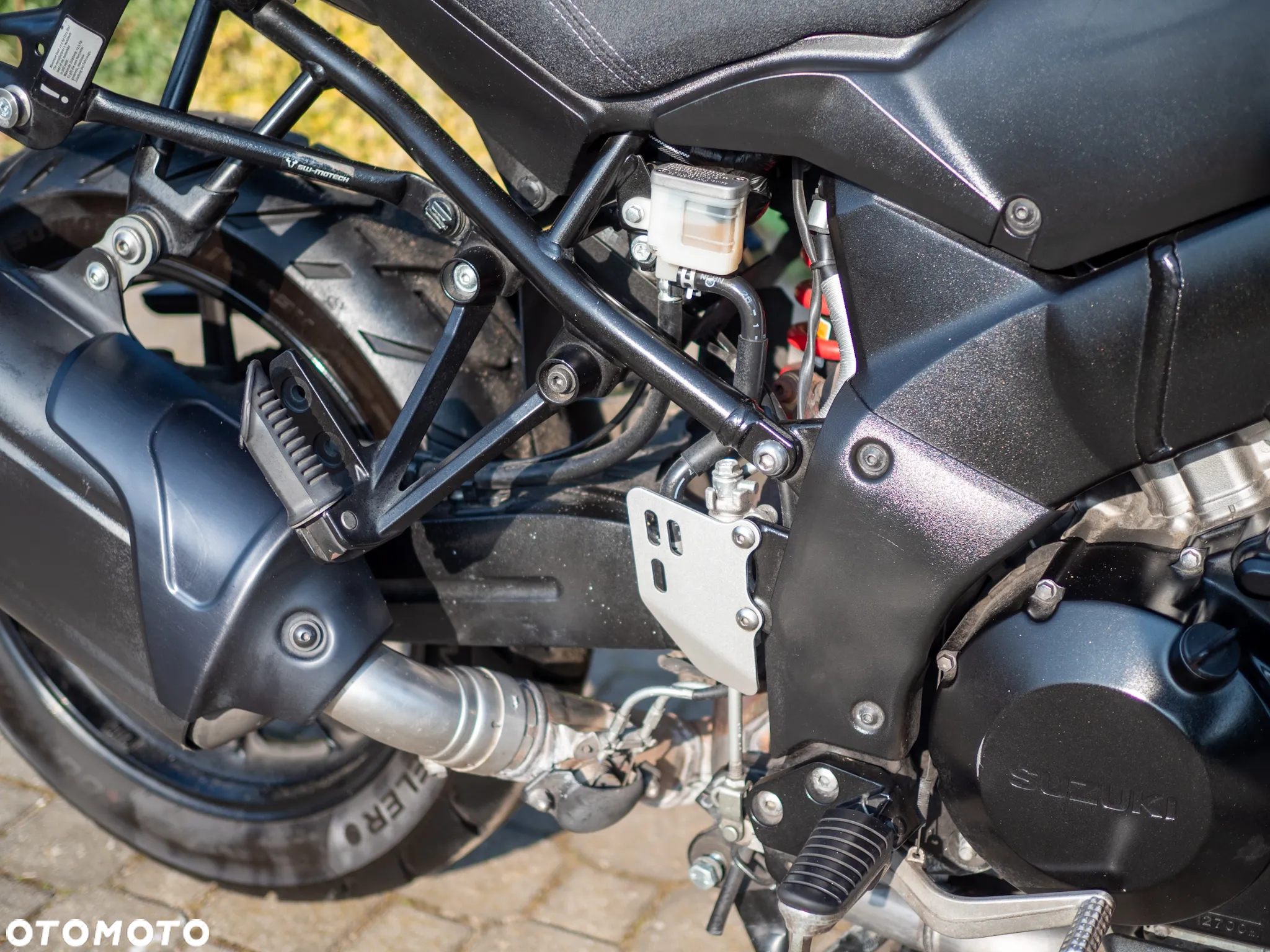 Suzuki V-STROM - 7