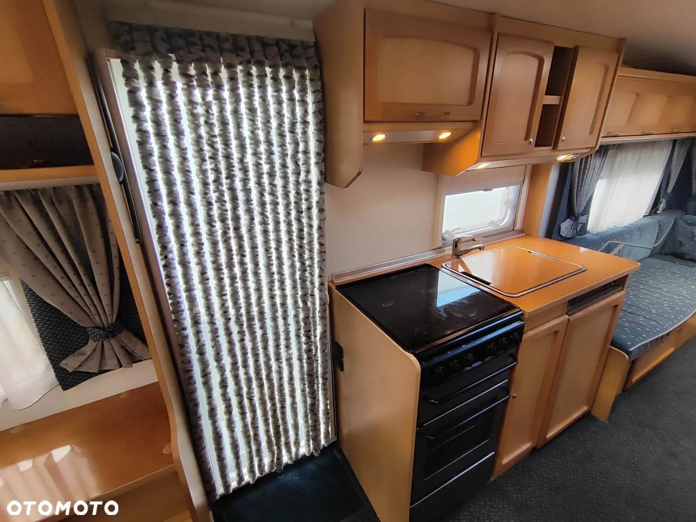 Burstner Ventana - 12