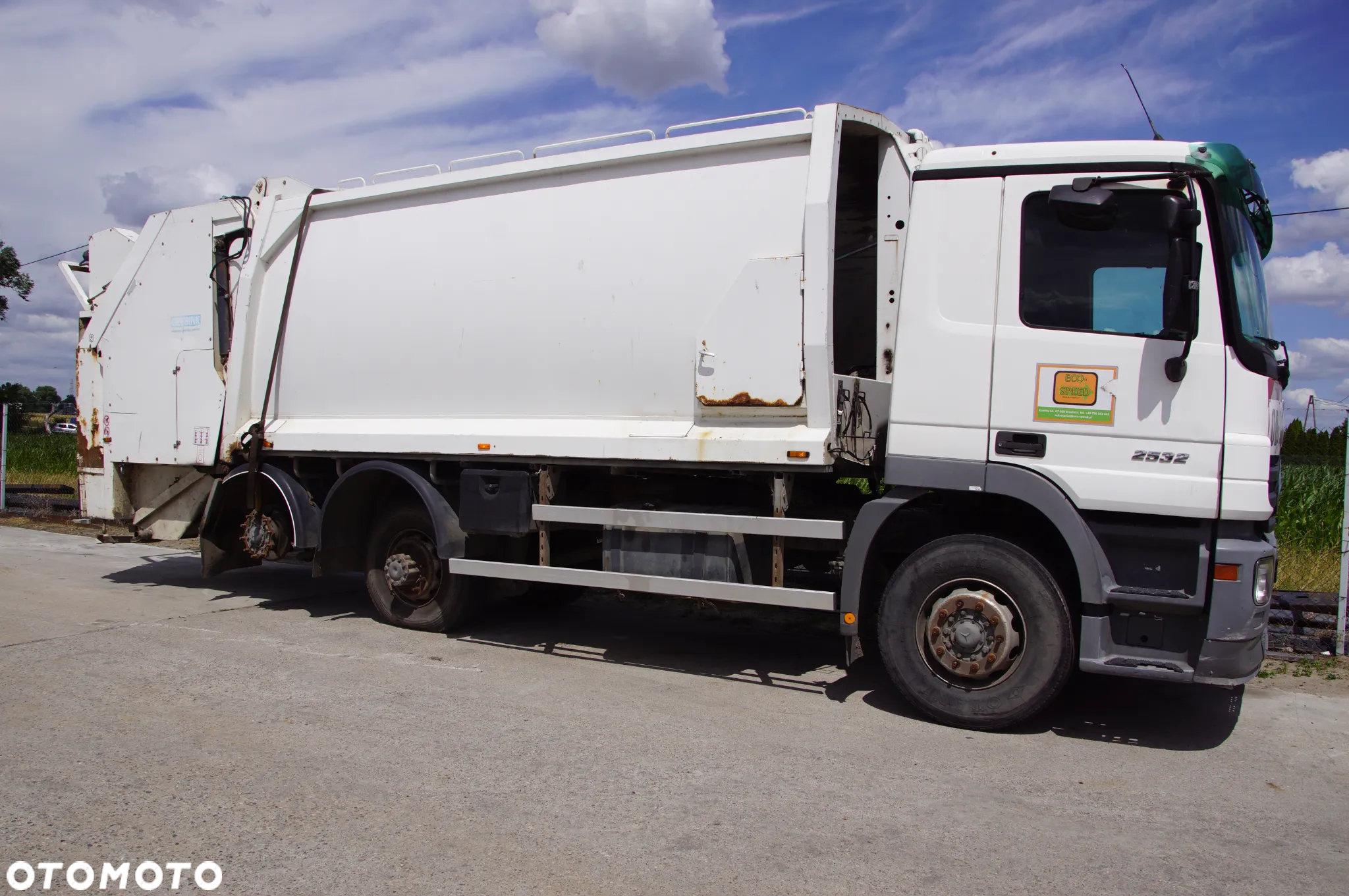 Auto na części - Mercedes Actros 2532 MP2 12.0 OM501LA OM 501 LA410 KM G211-16 2005R Lusterko Lampa Koło Szyba Atrapa Skrzynia Silnik Most Komputer Licznik Drzwi Moduł Grill Sterownik Lampa Zderzak Kabina - 6