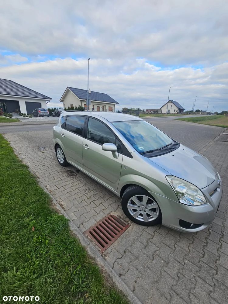 Toyota Corolla Verso 1.8 Sol + 7os - 4