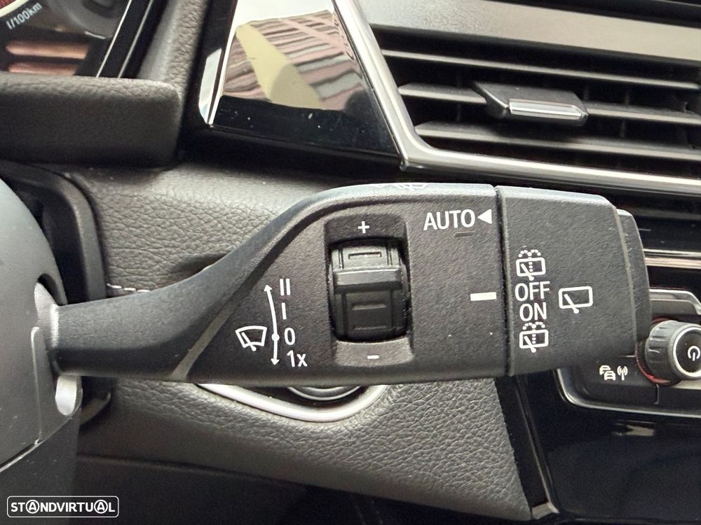 BMW 218 Gran Tourer i 7L Pack M - 40