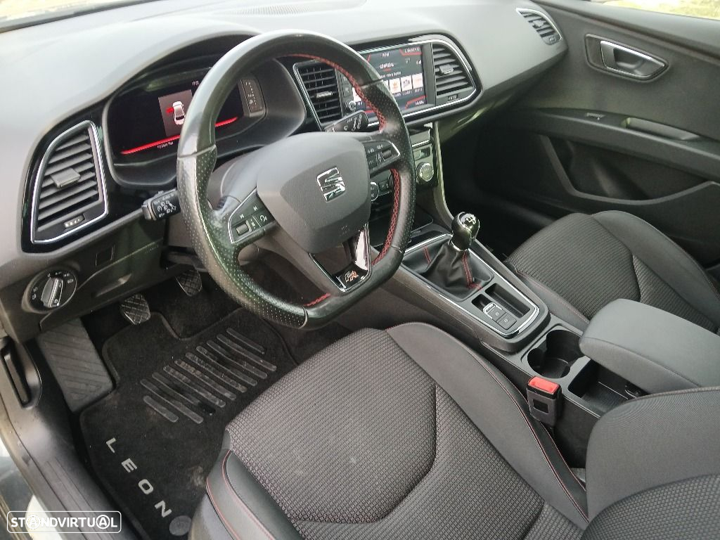 SEAT Leon 1.6 TDI FR S/S - 8