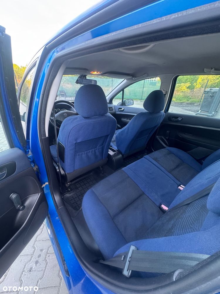 Peugeot 307 1.6 XT - 11