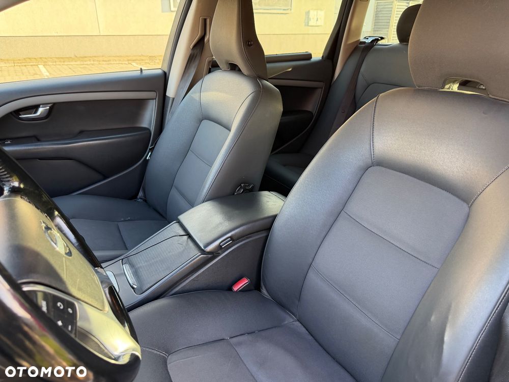 Volvo V70 - 16