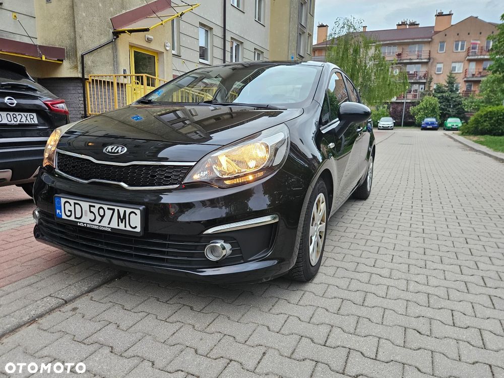 Kia Rio 1.4 L - 2