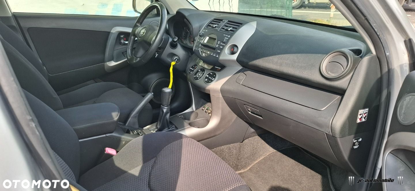 Toyota RAV4 2.0 4x4 Sol - 7