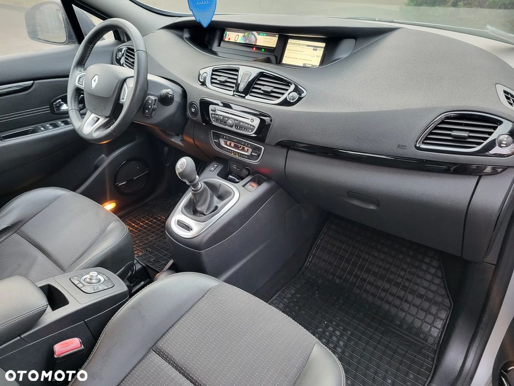 Renault Scenic 1.6dCi Energy Bose Edition - 4