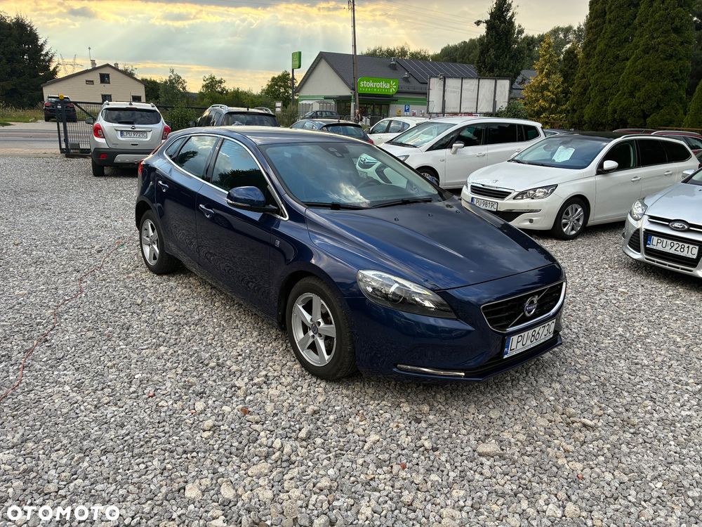 Volvo V40 D2 Ocean Race - 1