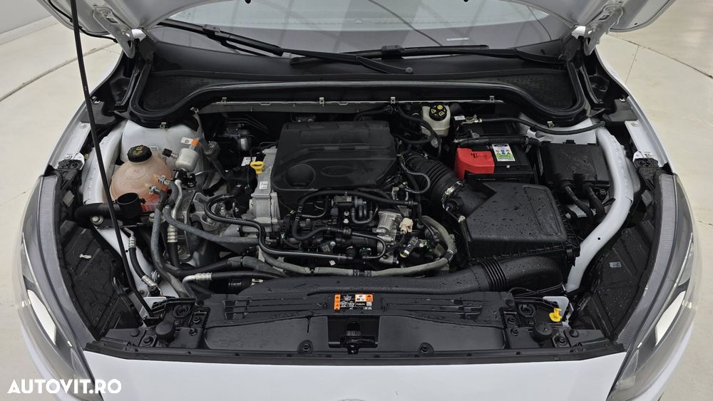 Ford Focus 1.0 EcoBoost Titanium - 24
