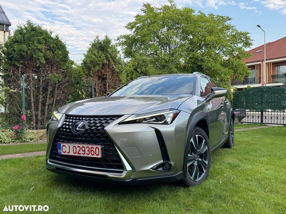 Lexus UX - 14