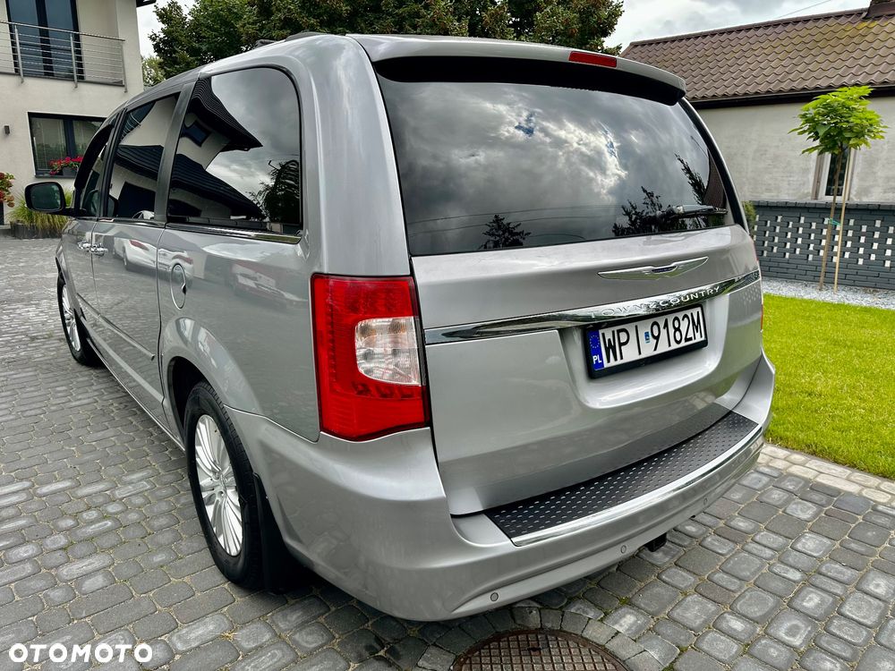 Chrysler Town & Country 3.6 Limited - 3