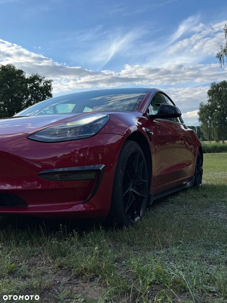 Tesla Model 3 - 15