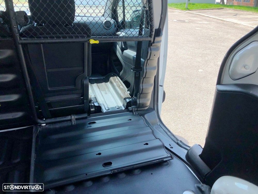 Peugeot Partner L1 1.6 HDI 100cv - AC - IVA DEDUTÍVEL - 21