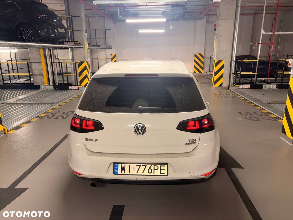 Volkswagen Golf 1.6 TDI BlueMot Trendline DSG - 4