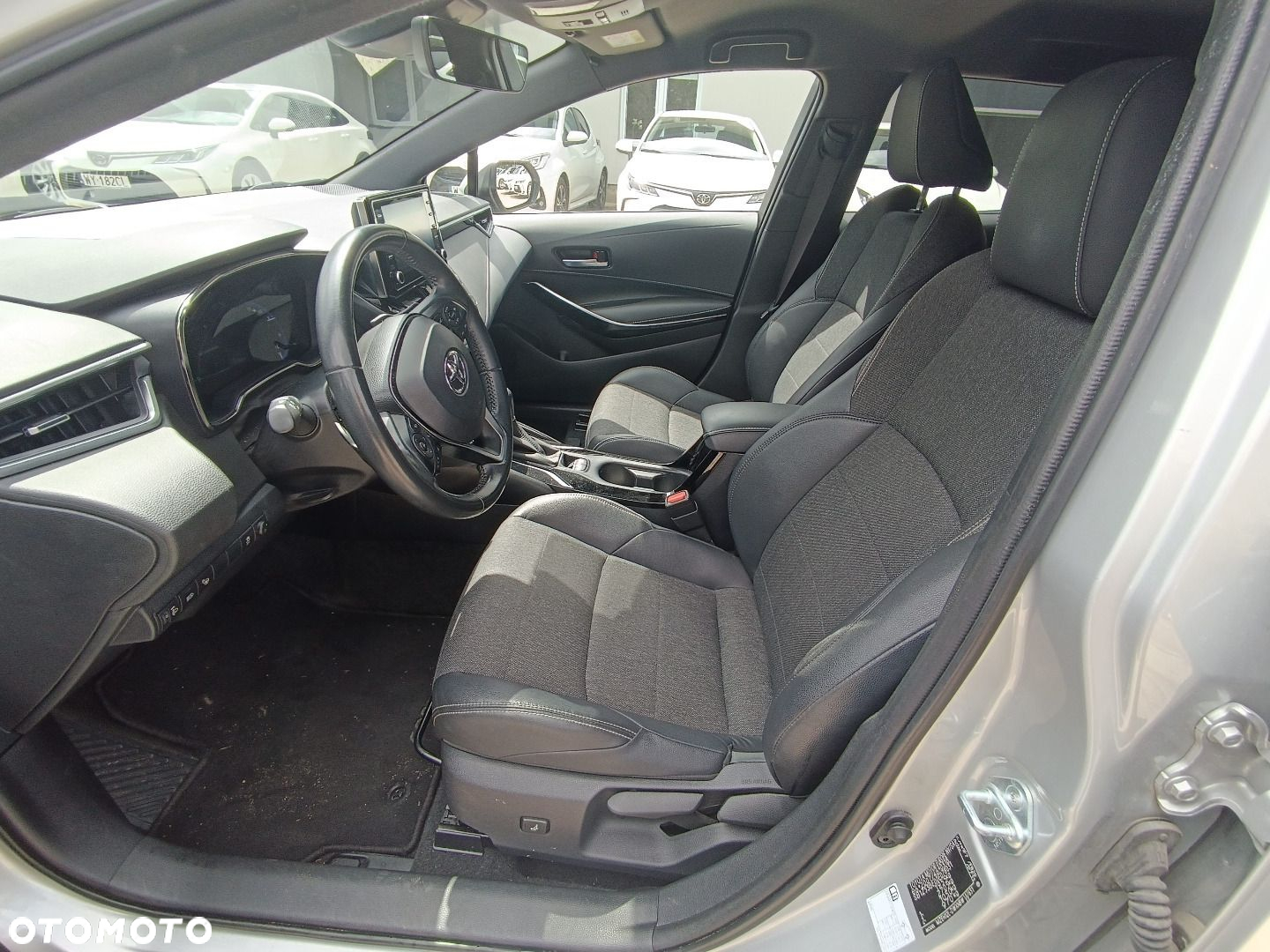 Toyota Corolla - 8