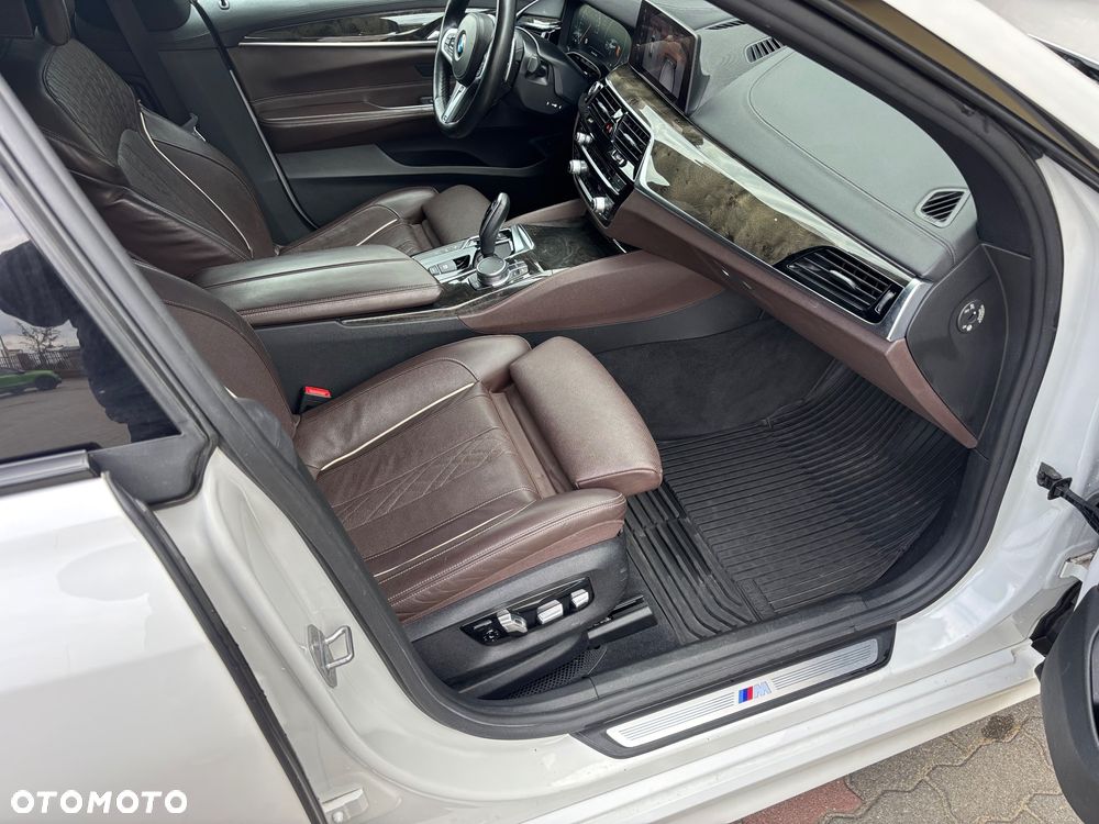 BMW 6GT 630d xDrive Sport Line - 12