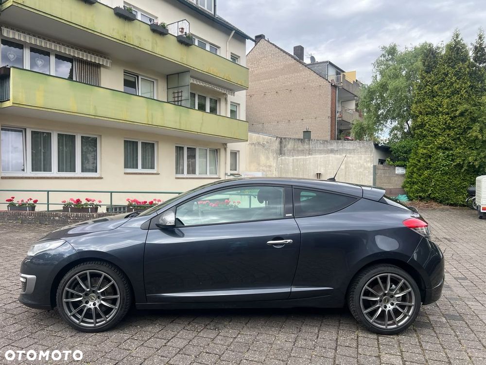 Renault Megane TCe 220 Start & Stop GTline 220 - 4