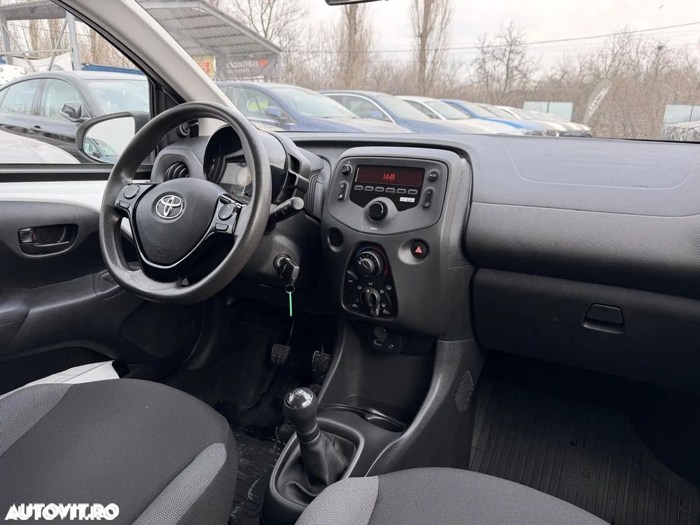 Toyota Aygo 1.0 VVY-I 5 usi X-connect - 8