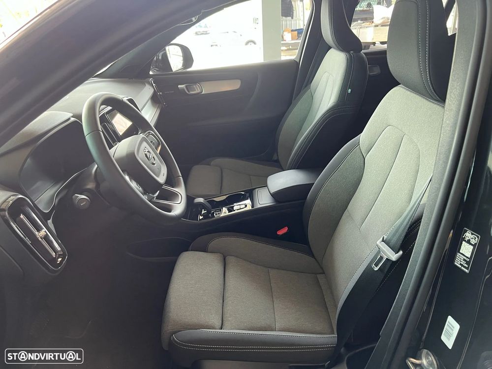 Volvo XC 40 2.0 B3 Plus Dark - 11