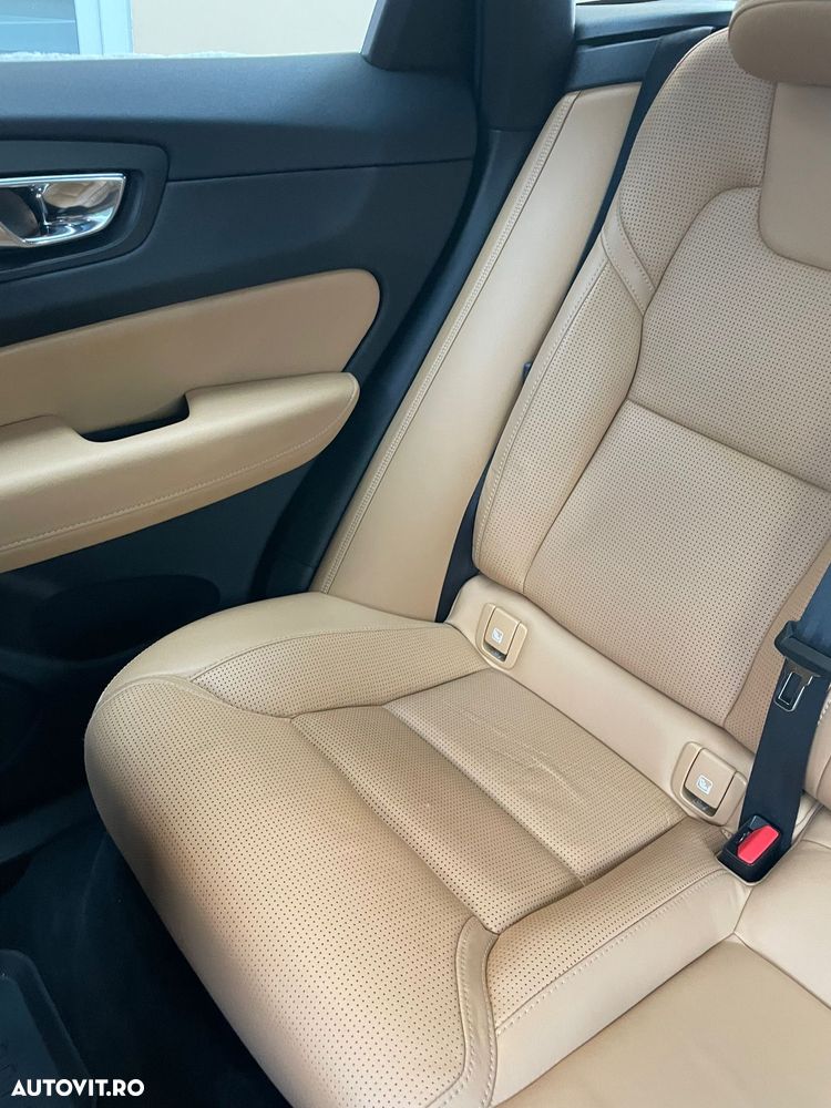 Volvo XC 60 T8 Twin Engine AWD Inscription - 13