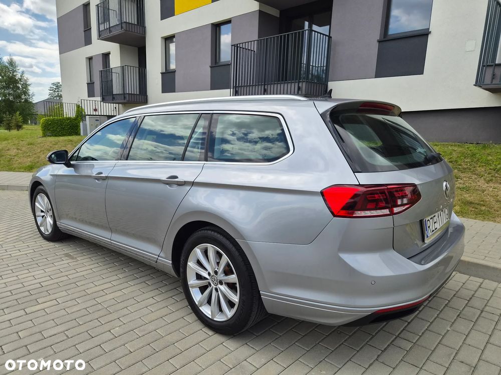 Volkswagen Passat 2.0 TDI SCR DSG Highline - 14