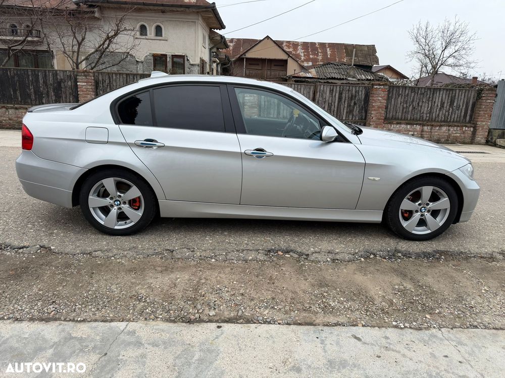 BMW Seria 3 318i - 2
