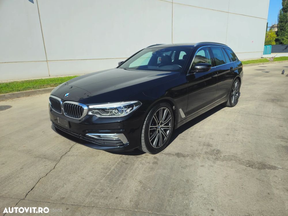 BMW Seria 5 540i xDrive Aut. Luxury Line - 2