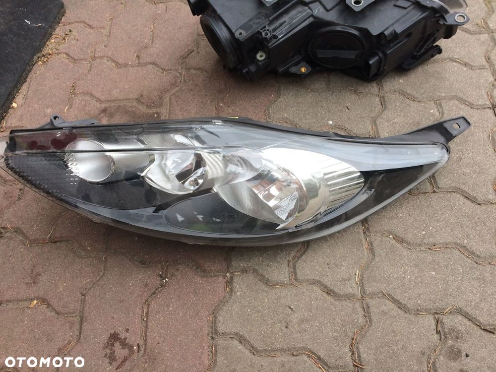 FORD FIESTA MK7 LIFT LAMPA PRAWY PRZÓD C1BB-13W029-AH - 6