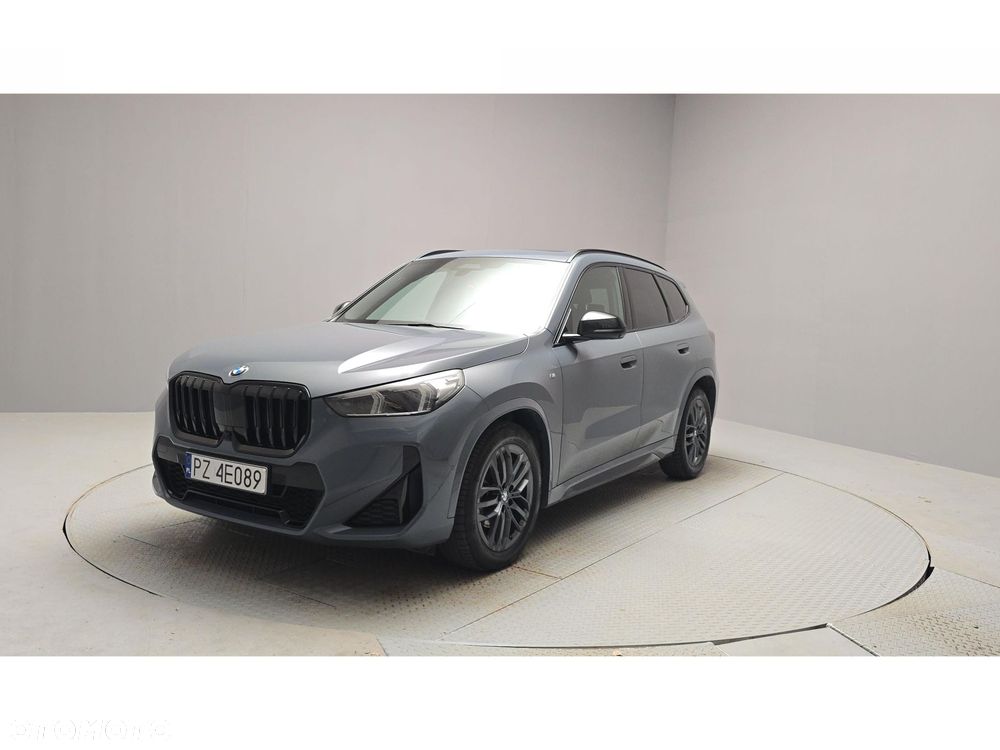 BMW X1 - 8