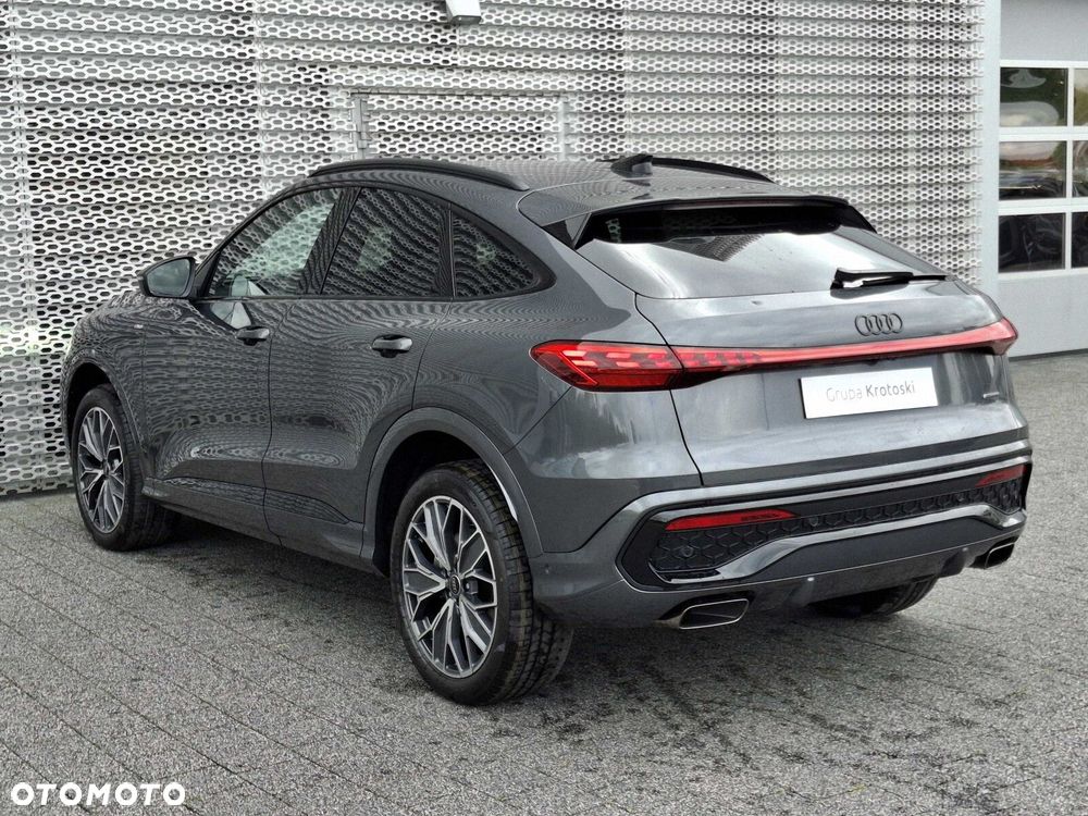 Audi Q5 Sportback - 7