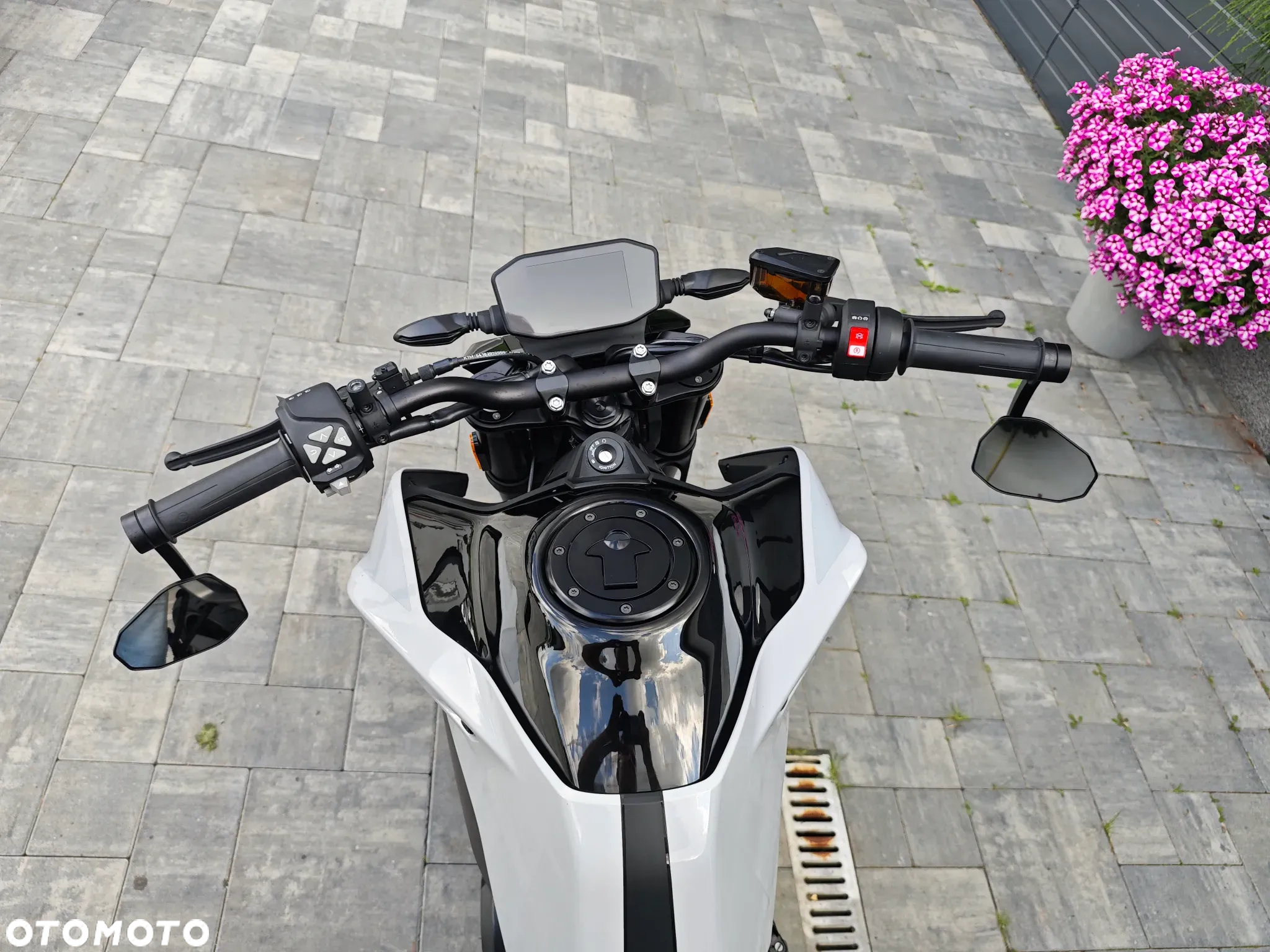 KTM Duke - 18