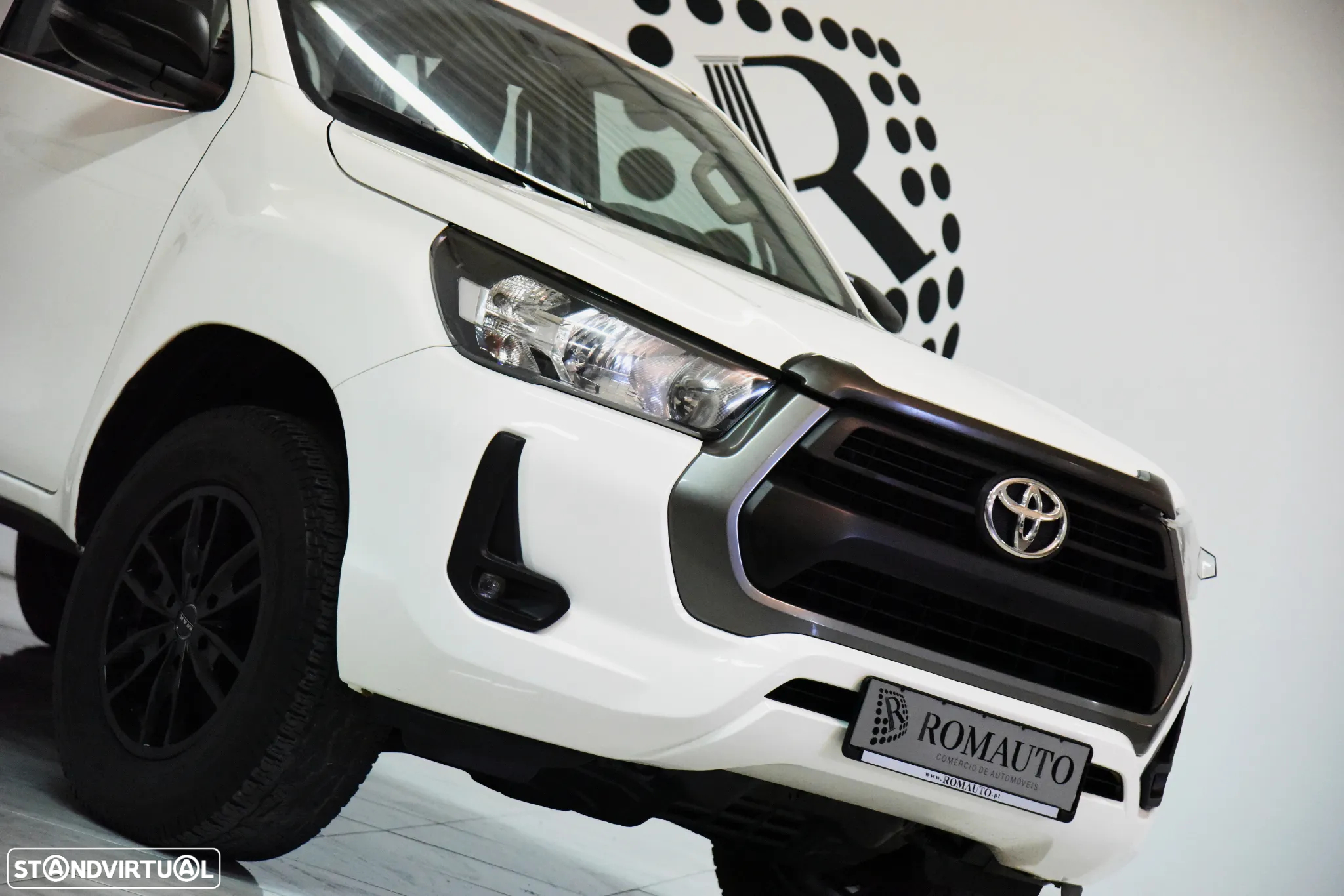 Toyota Hilux 2.4 D-4D 4WD Tracker - 5