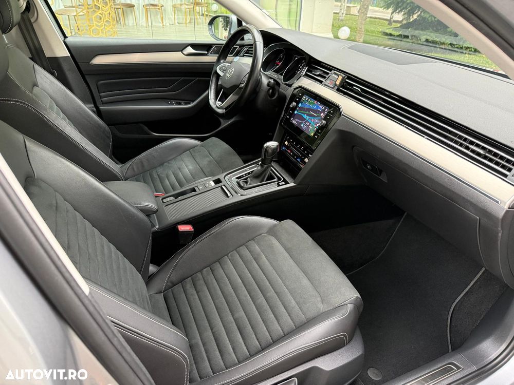 Volkswagen Passat 2.0 TDI SCR DSG Elegance - 4