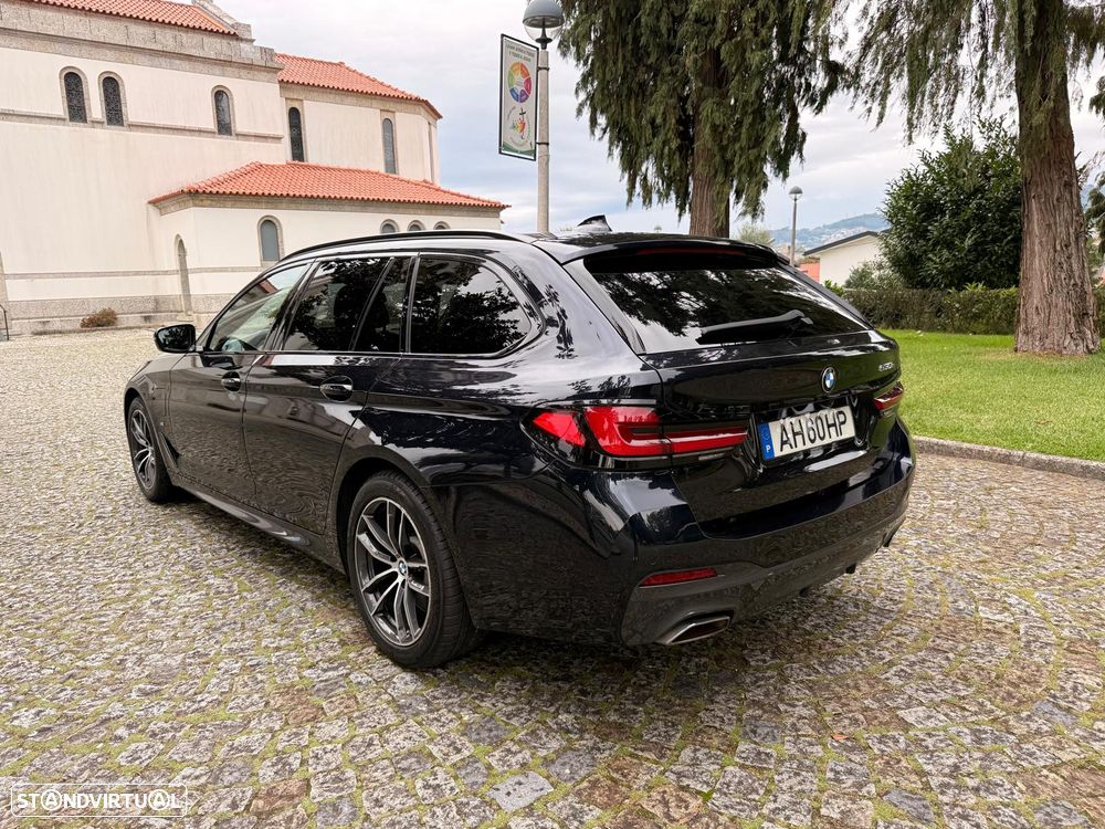 BMW 530 e Pack Desportivo M - 5
