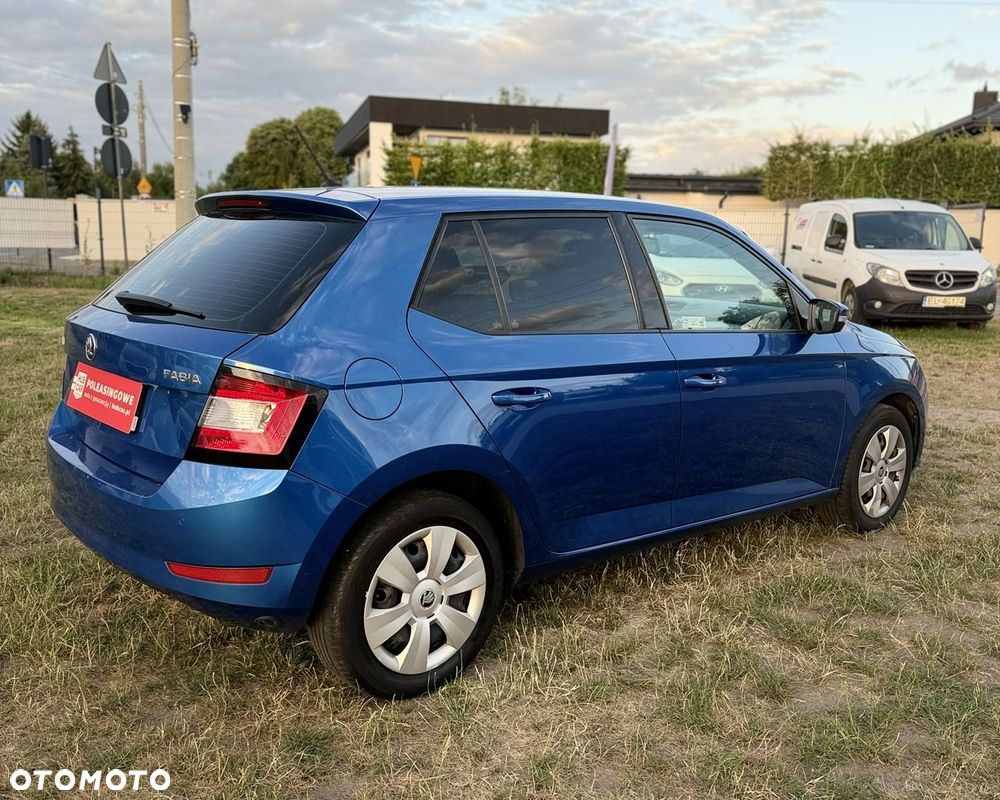 Skoda Fabia 1.0 MPI Style - 12