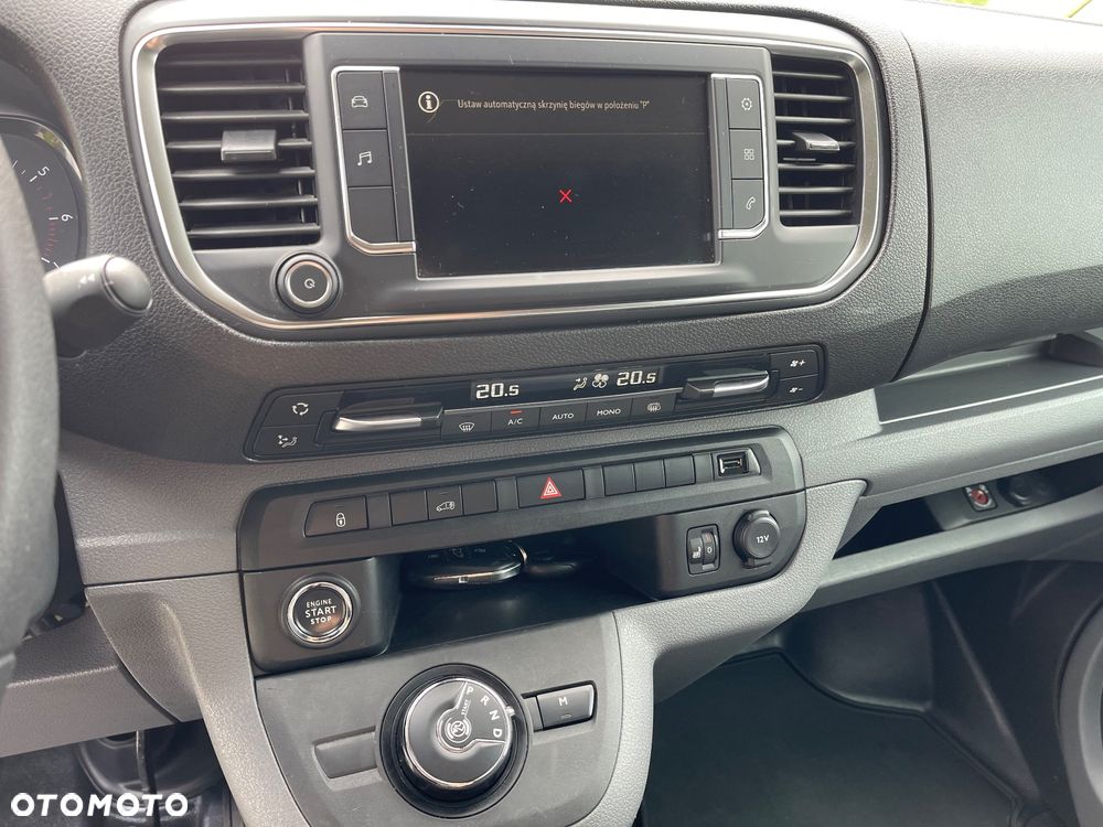 Opel Vivaro - 32